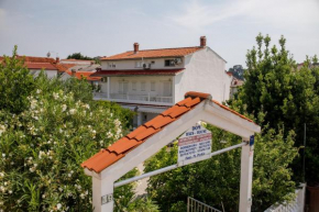 Lovely Meta apartments